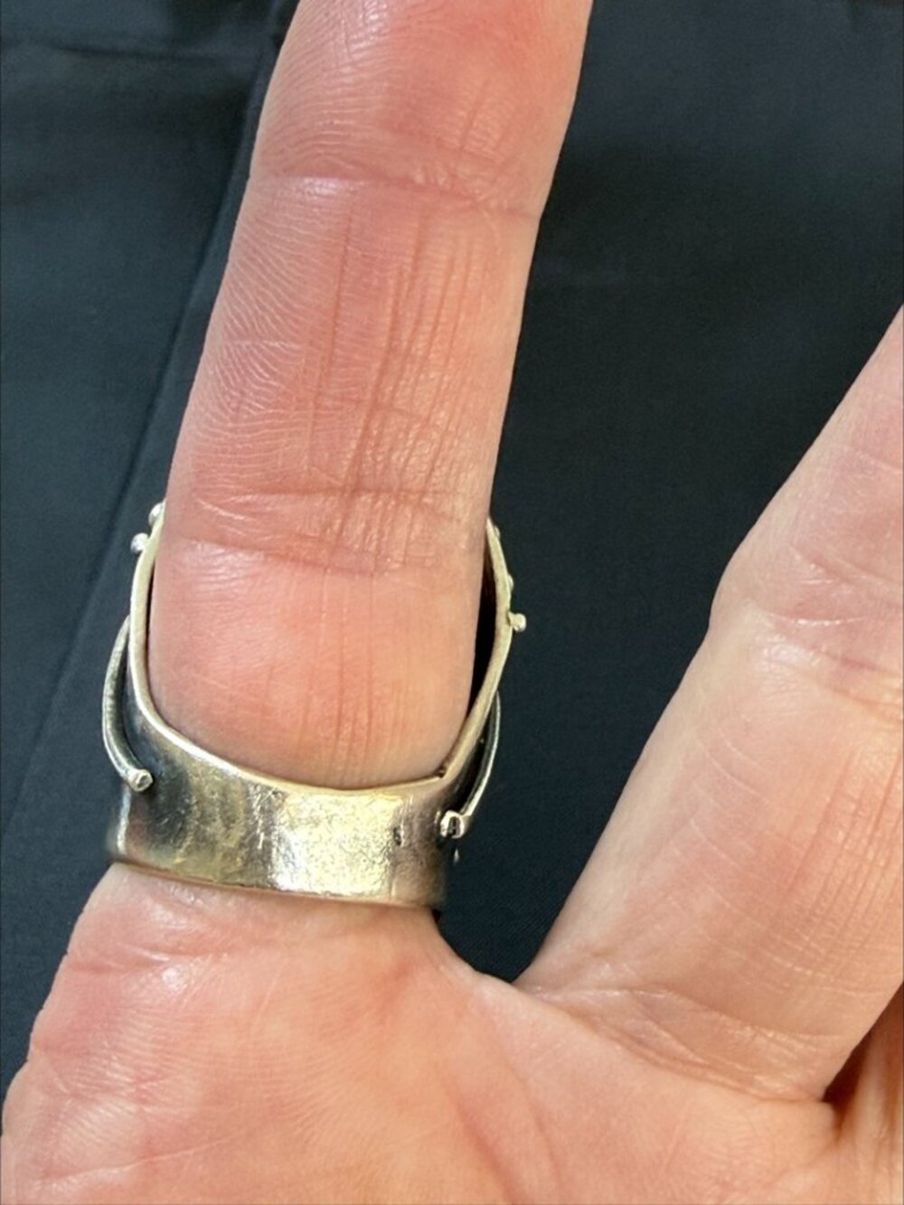 Acid Queen OOAK Warrior Shield Ring Howlite Lrg Sterling Silver Handmade Size 9 - Picture 9 of 13